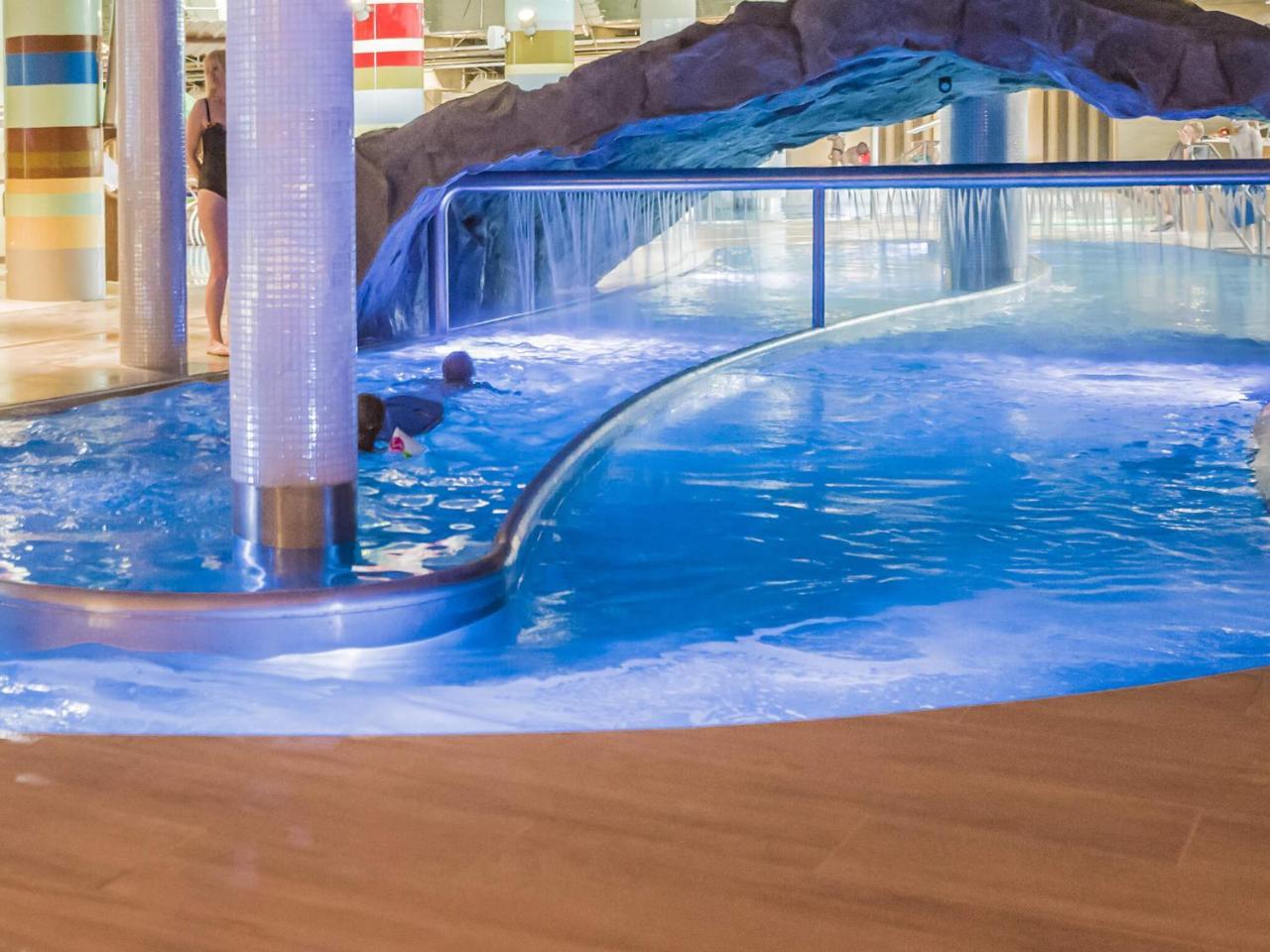 Апартаменти Vacationclub - Feniks Apartament 22 Свіноуйсьце Екстер'єр фото